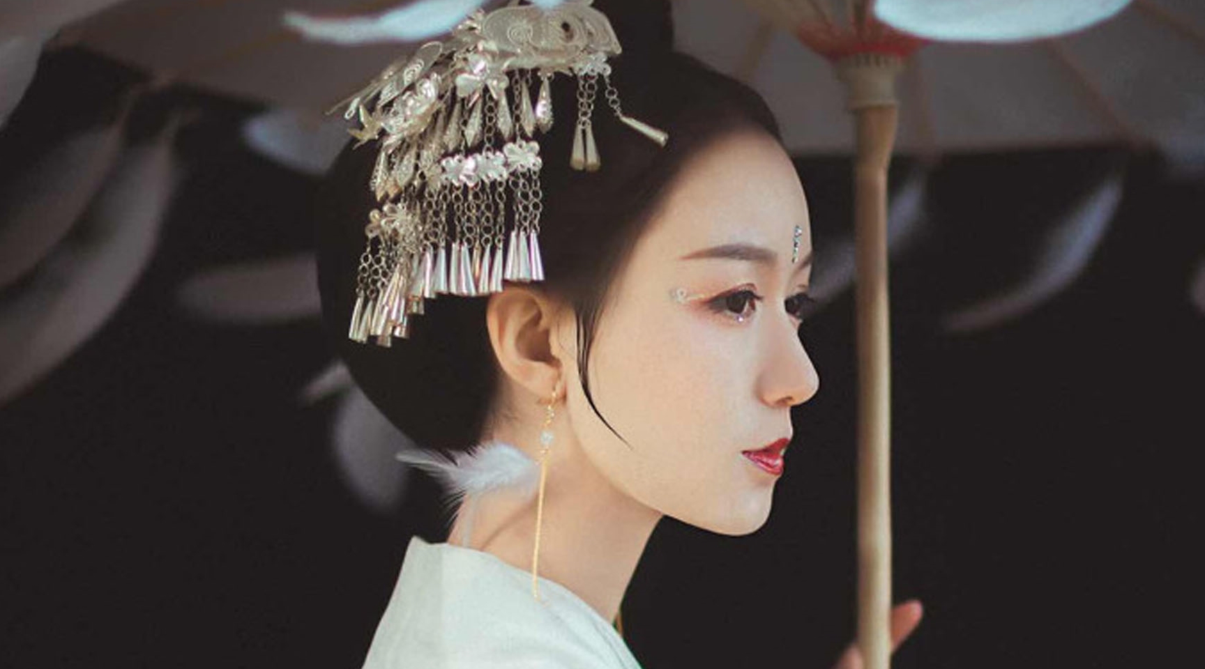 2025今晚澳门买什么，探索未来幸运之门，关于今晚澳门买什么的一些思考（关键词，2025）
